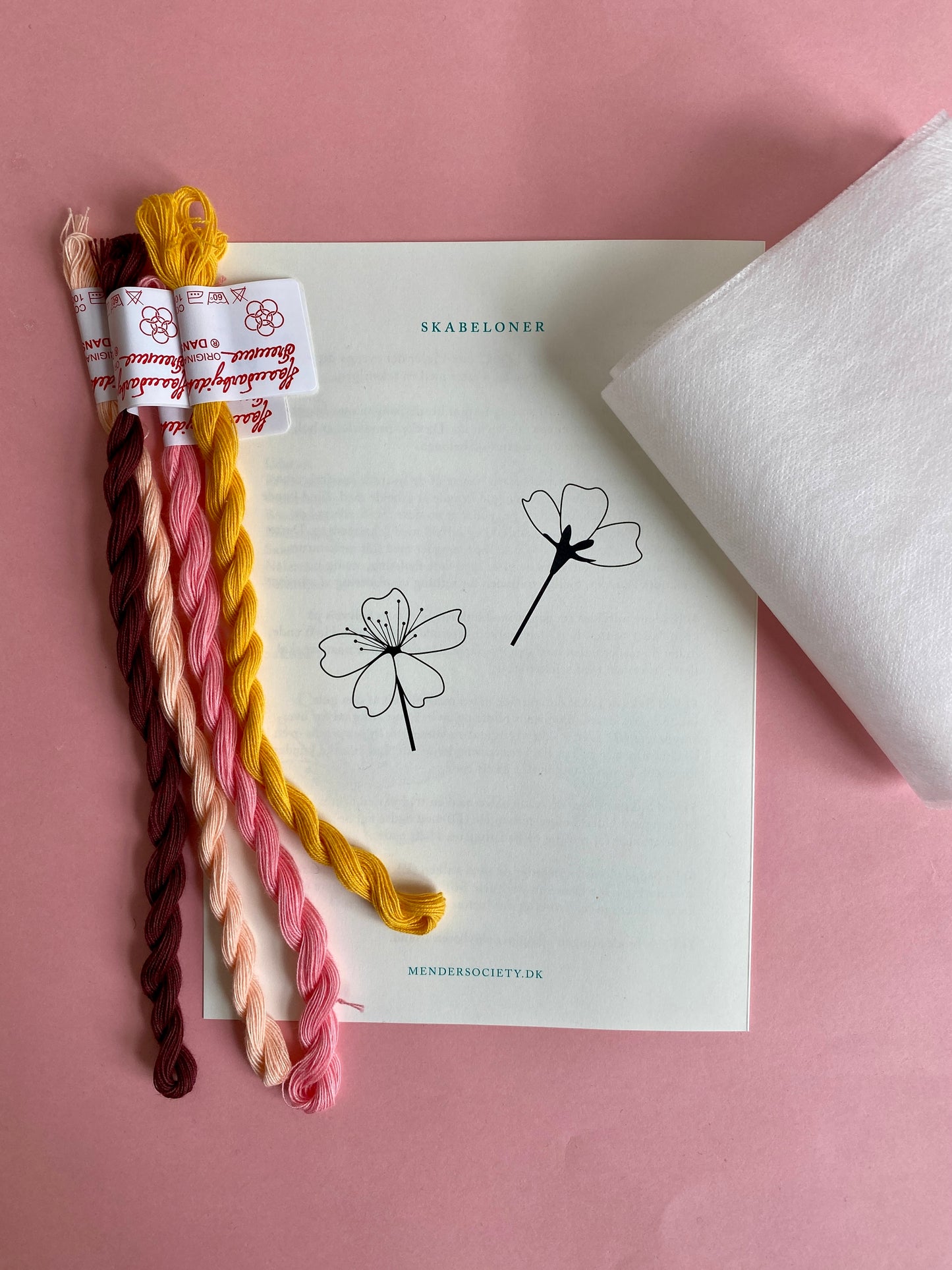 Sakura Broderikit - Sart rosa