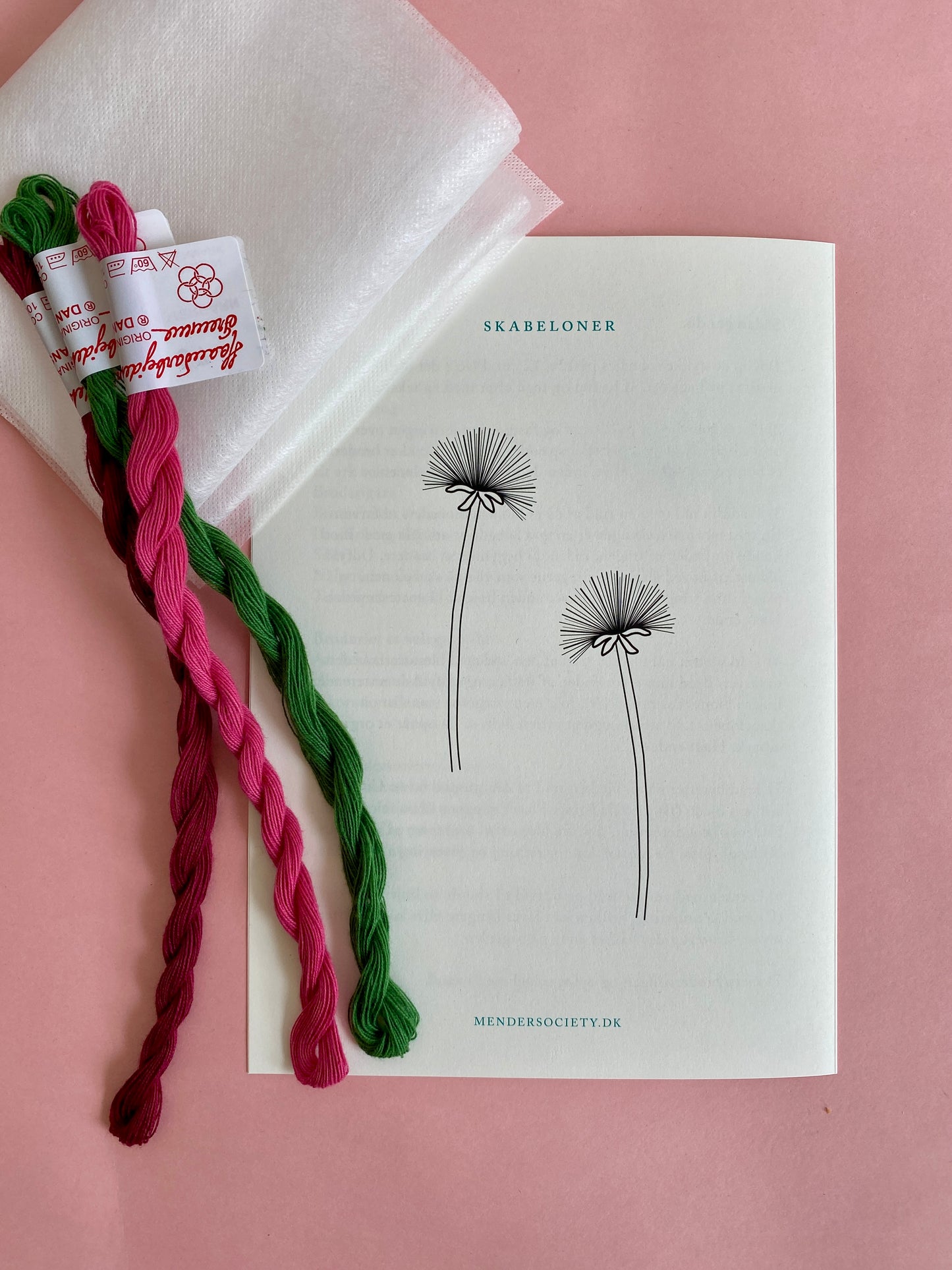 Broderikit: Kornblomst - Magenta